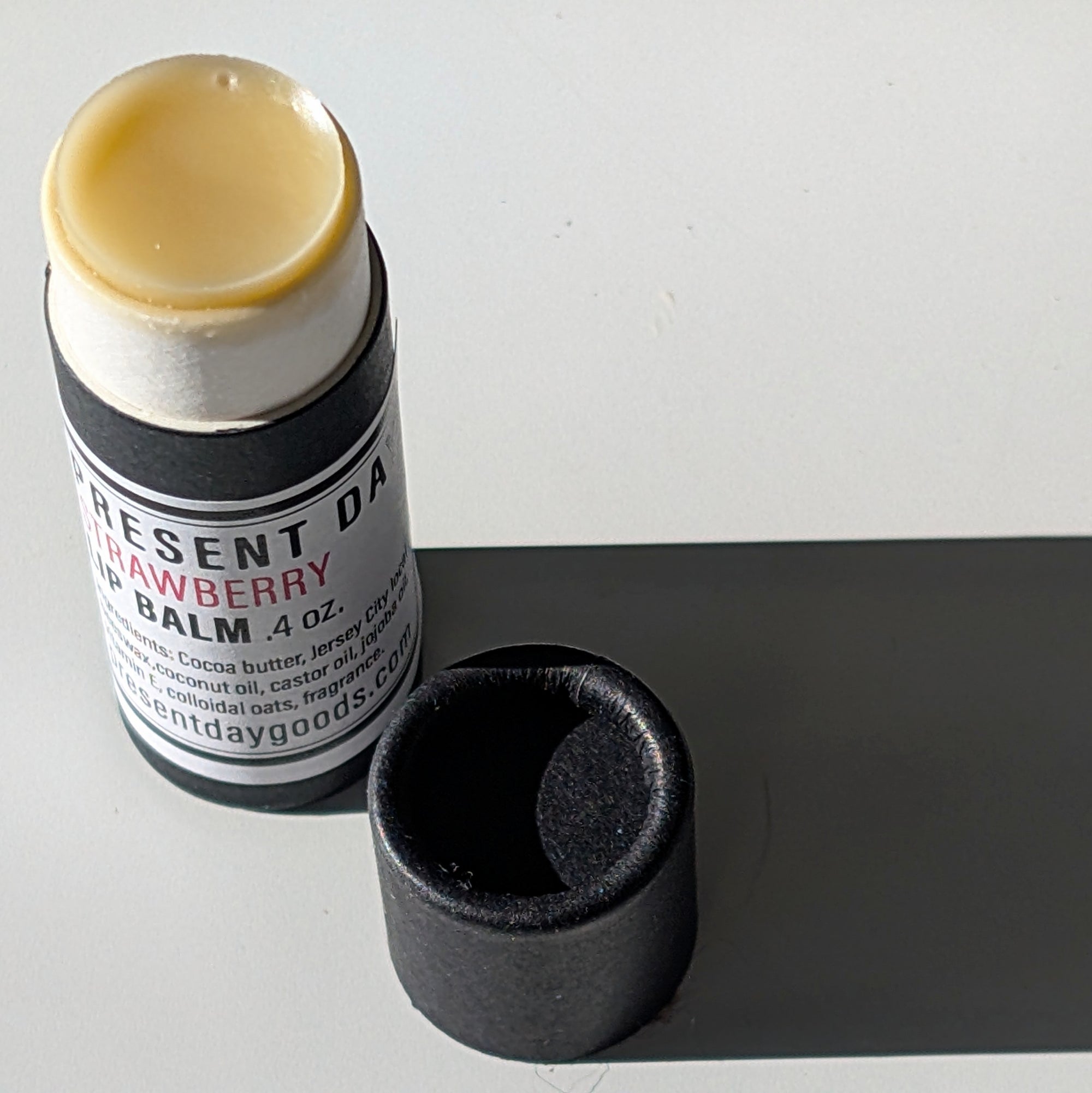 Oats & Beeswax Lip Balm – Eco-Friendly Hydration