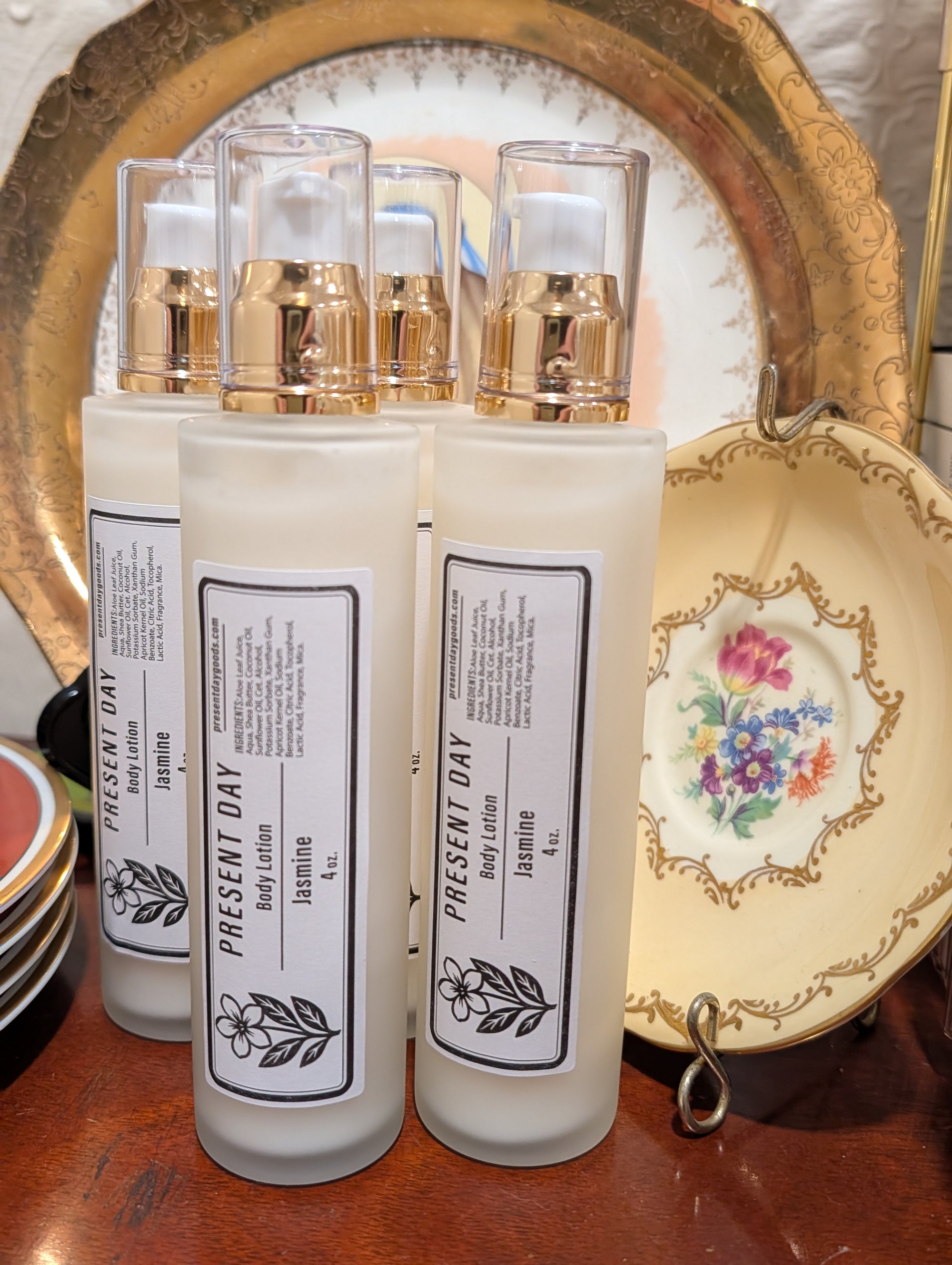Luxe Vital Cream Body Lotion, 4 oz. Glass Bottle