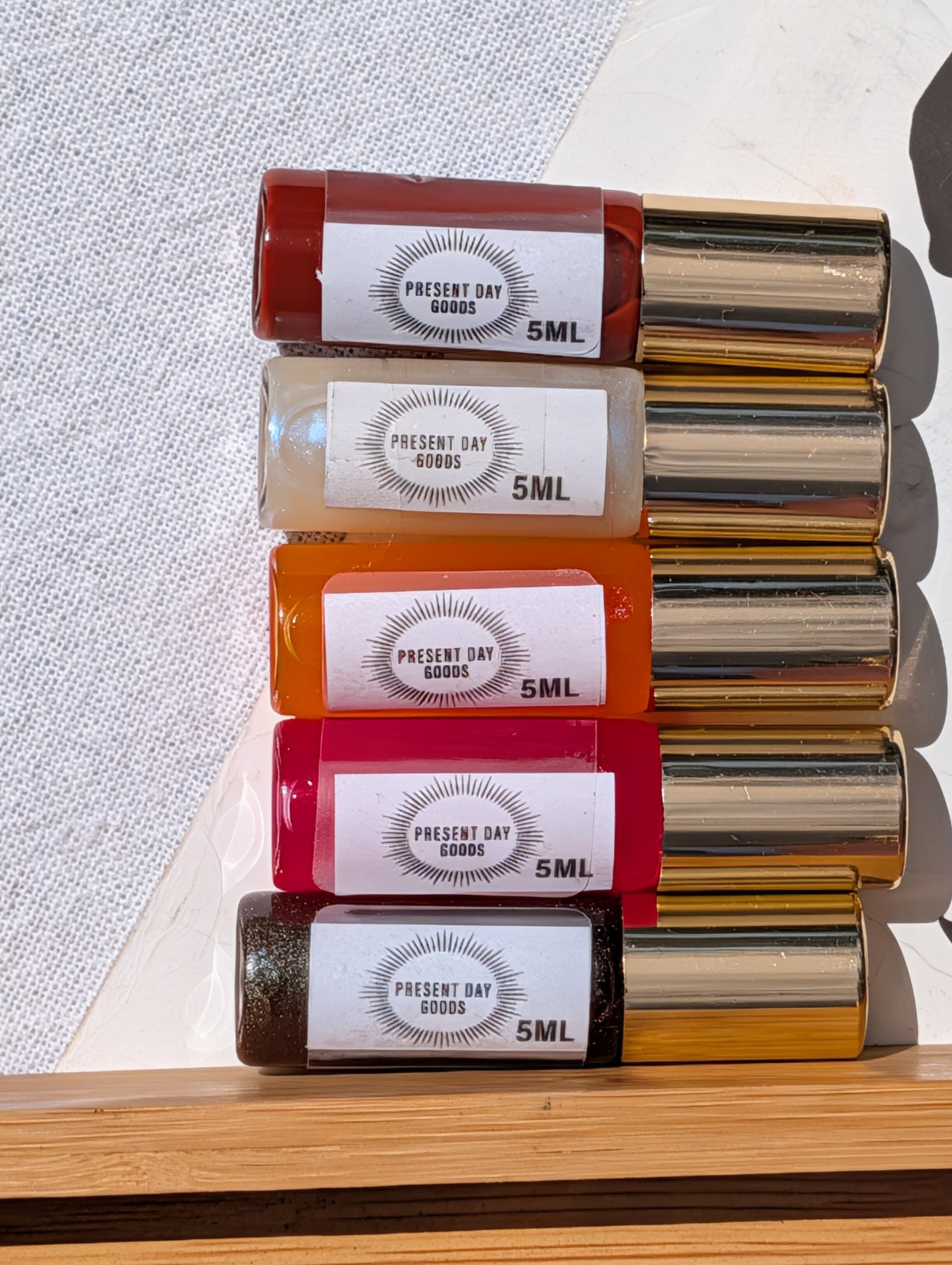 Snow Globe Light Lip Oil Rollerball — Sheer Shimmer, 5ml