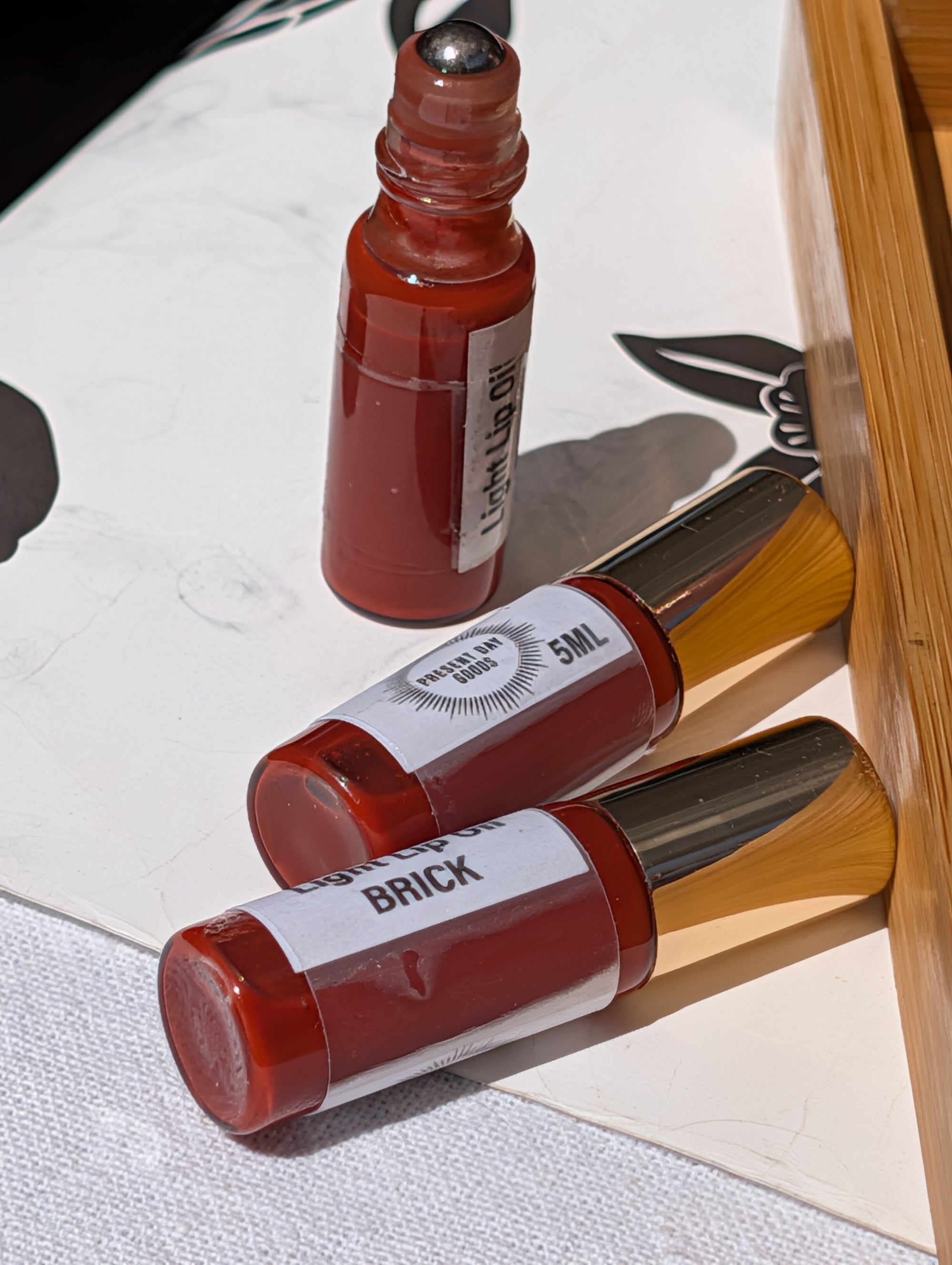 Brick Light Lip Oil, 5ml